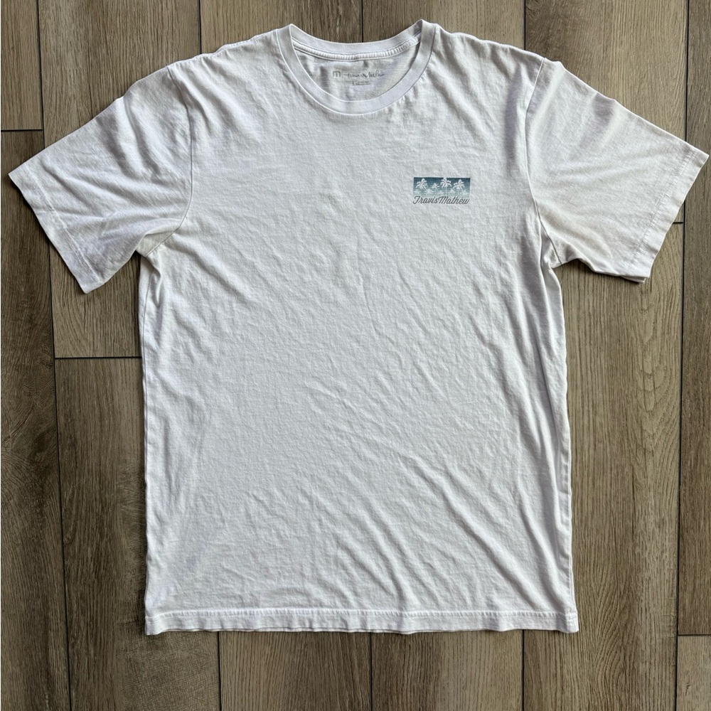 Travis Mathew Men’s Large White Short Sleeve Tee with blue palm trees 🌴